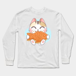 Kitten character eating bungeoppang Long Sleeve T-Shirt